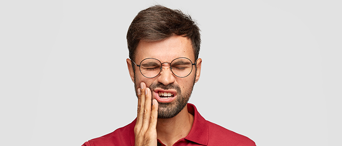 Sensitive Teeth: Overview, causes, symptoms and treatment